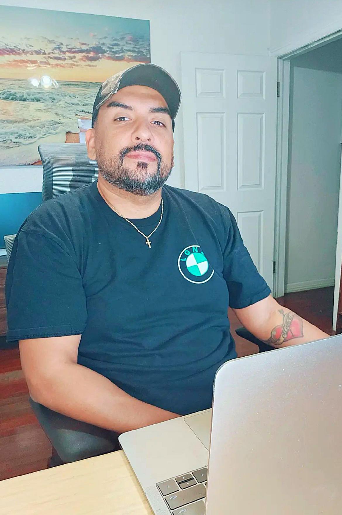 Founder of Alpha Lead Marketing Wally